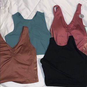 Active Crop Top Bundle (xs & s)